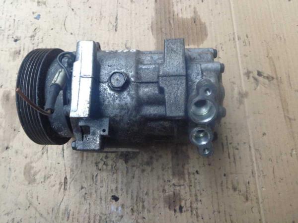 COMPRESSEUR DE CLIMATISATION RENAULT/ DACIA - Vue 2